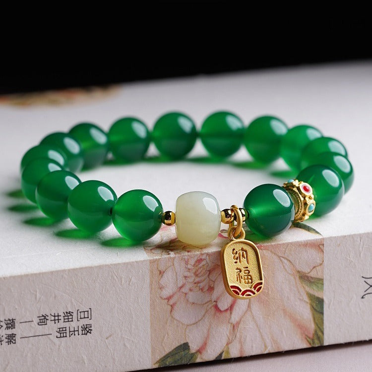 Charming Bracelet for Any Occasion