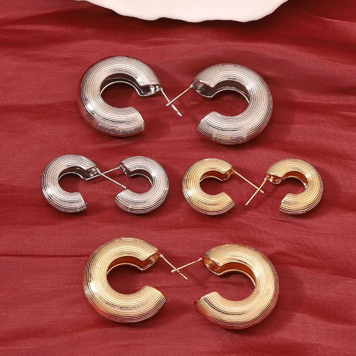 Vintage Handmade Earring