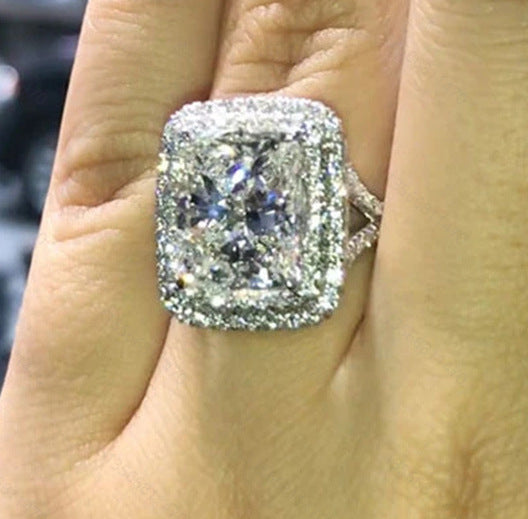 Elegant Ring for Every Occasion