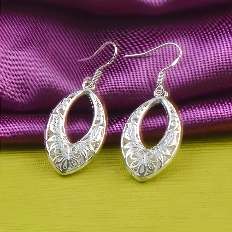 Romantic Earring for Special Moments