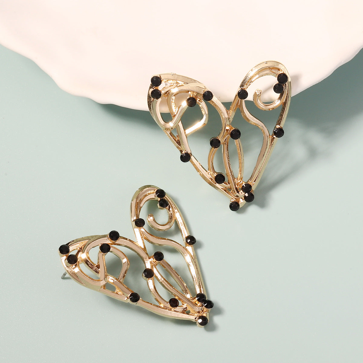 Vintage Handmade Earring