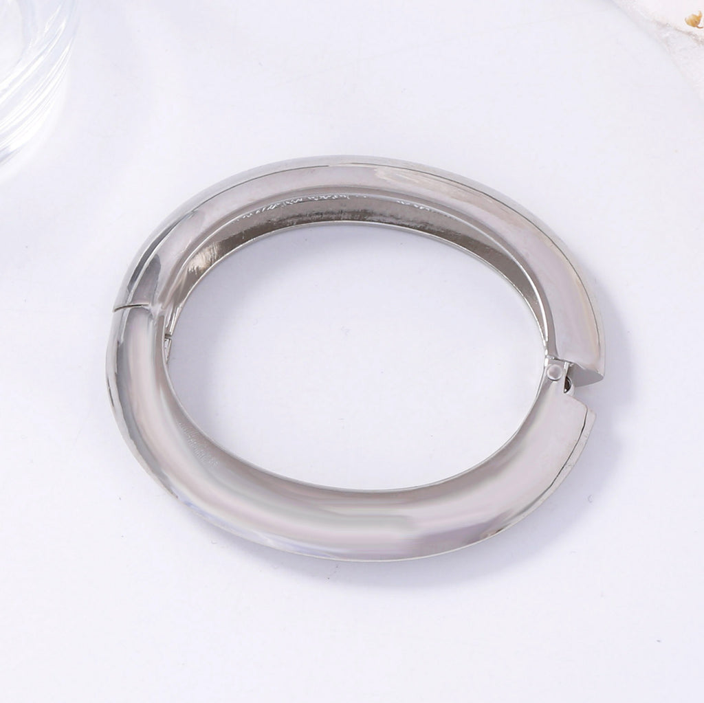 Charming Bracelet for Any Occasion