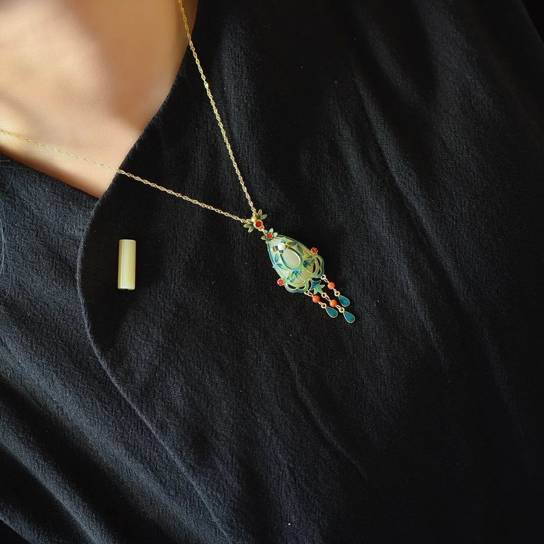 Vintage Handmade Silver Pendant