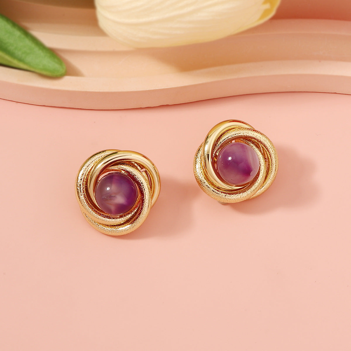 Beautiful Pearl Earring with Unique Style