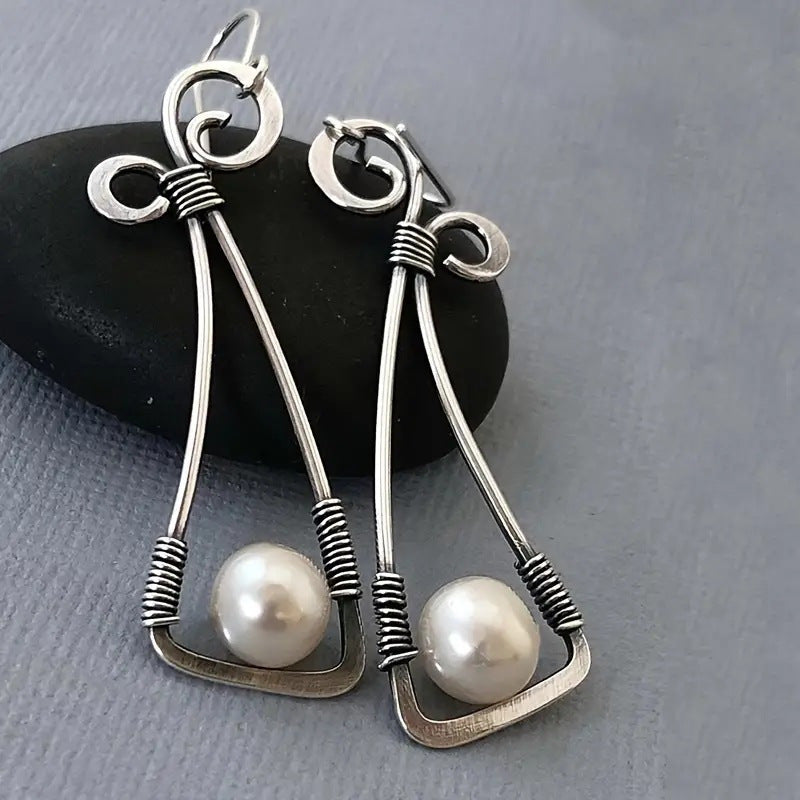 Charming Pearl Earring for Any Occasion