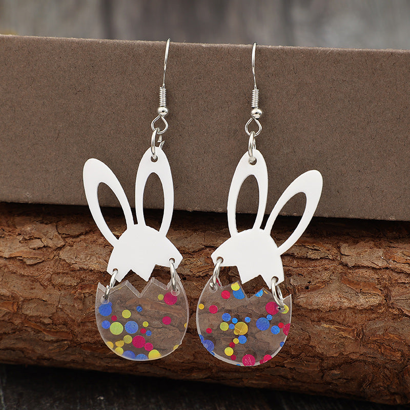 Charming Earring for Any Occasion