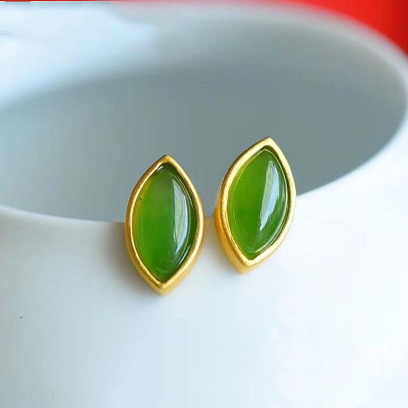 Stunning Silver Earring for Daily Wear