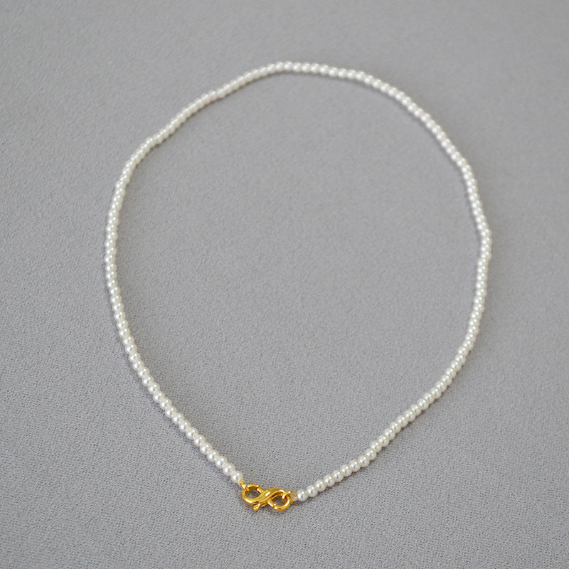 Beautiful Pearl Necklace with Unique Style