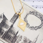 Charming Piece for Any Occasion