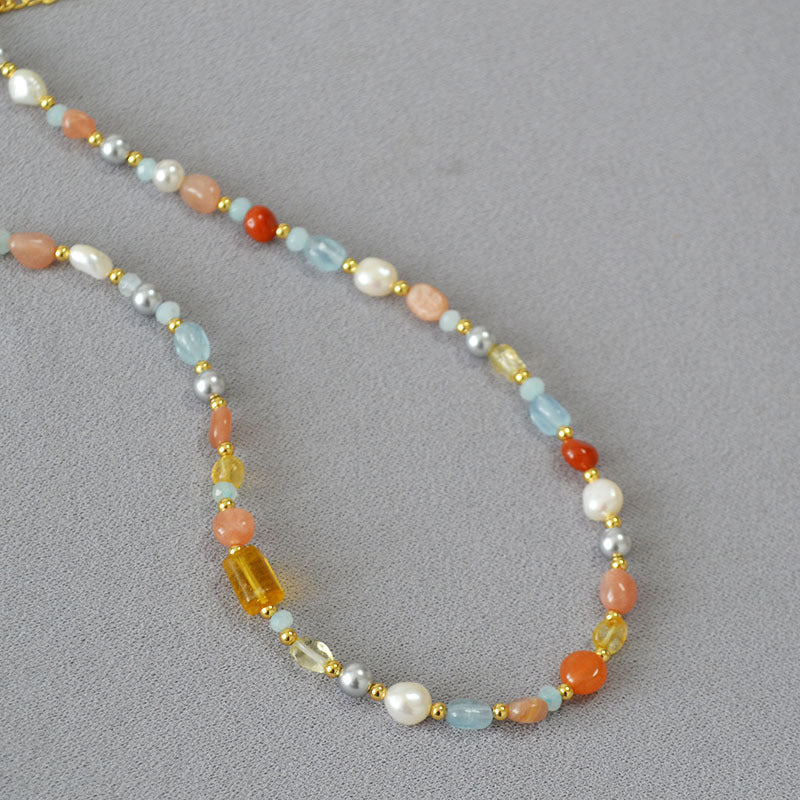 Beautiful Pearl Necklace with Unique Style