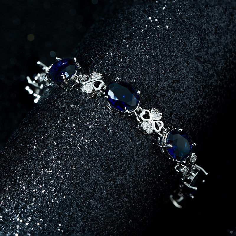 Charming Bracelet for Any Occasion