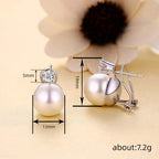 A Beautiful Pearl Earring with Unique Style