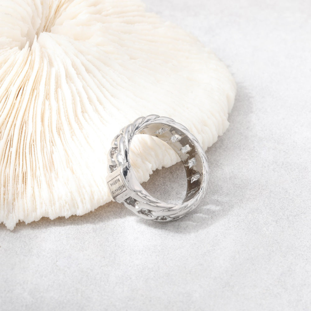 Beautiful Bracelet with Unique Style