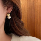 Charming Pearl Earring for Any Occasion