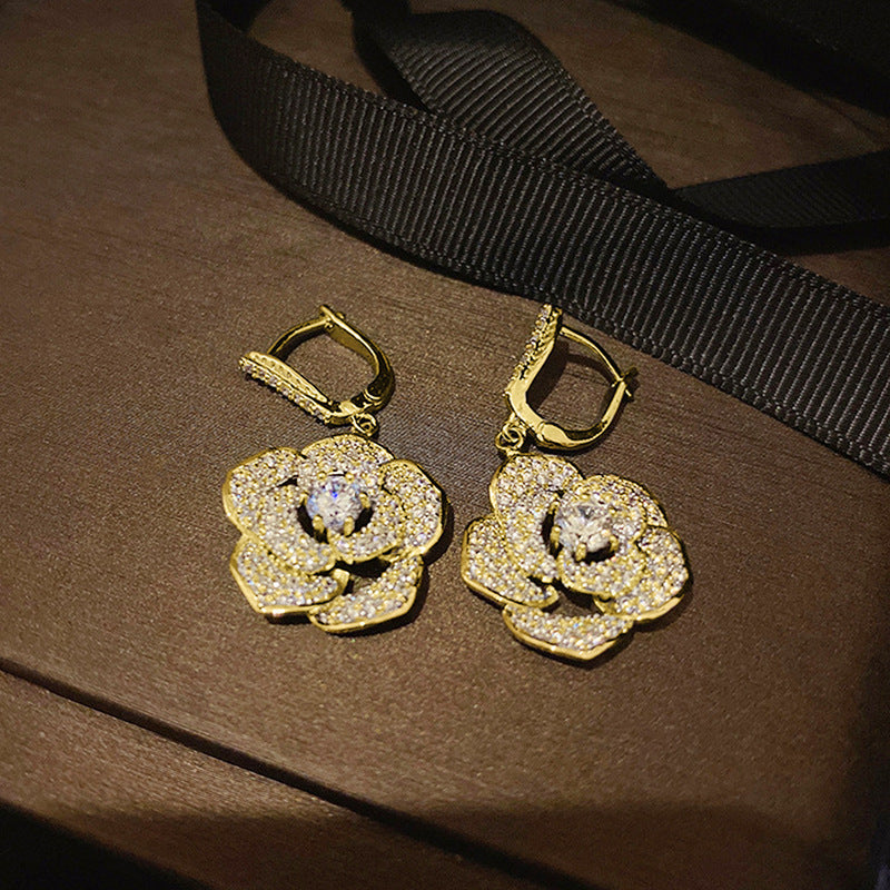 Beautiful Earring with Unique Style