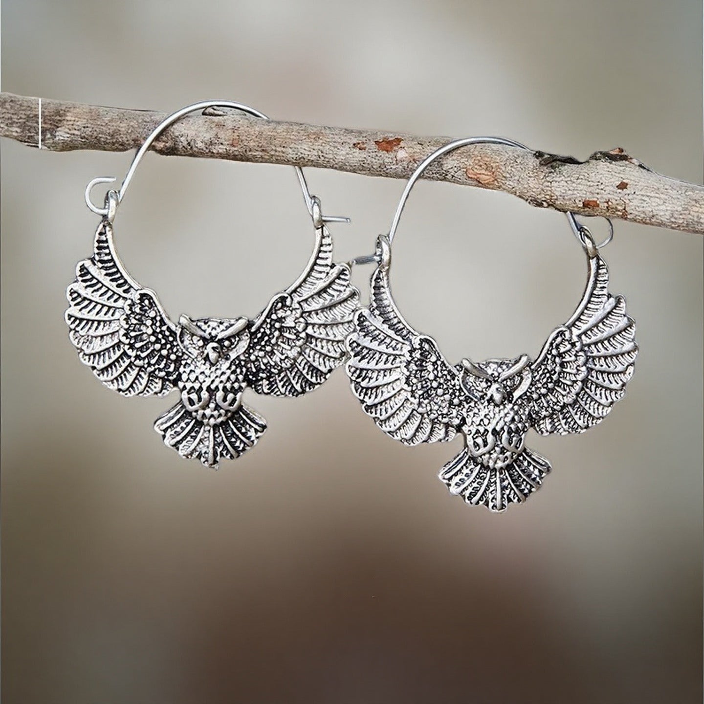 Charming Earring for Any Occasion