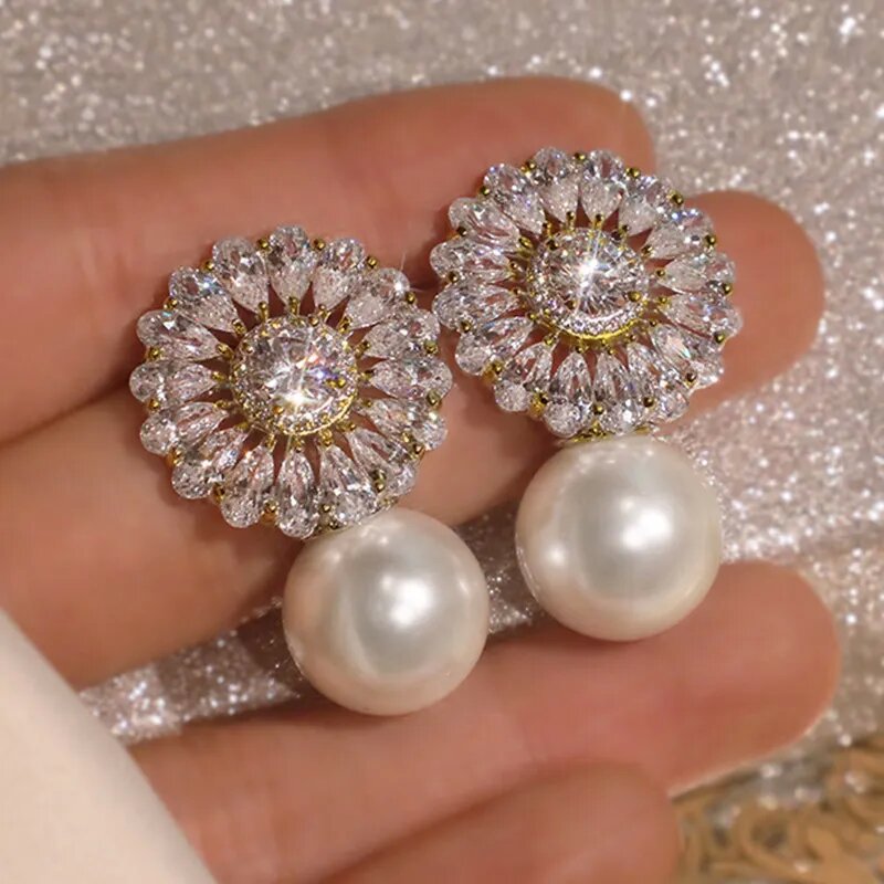 Charming Pearl Earring for Any Occasion