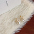 Beautiful Pearl Earring with Unique Style