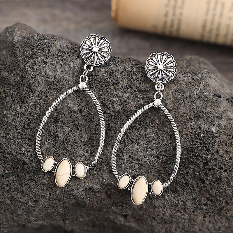 Beautiful Earring with Unique Style