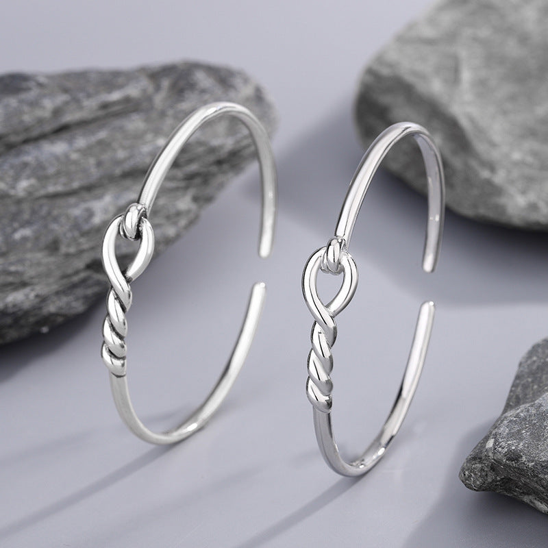 Beautiful Bracelet with Unique Style