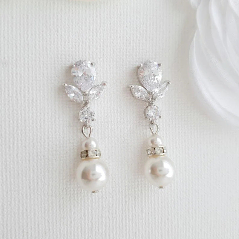 Delicate Artisan Pearl Earring