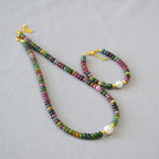 Beautiful Pearl Necklace with Unique Style