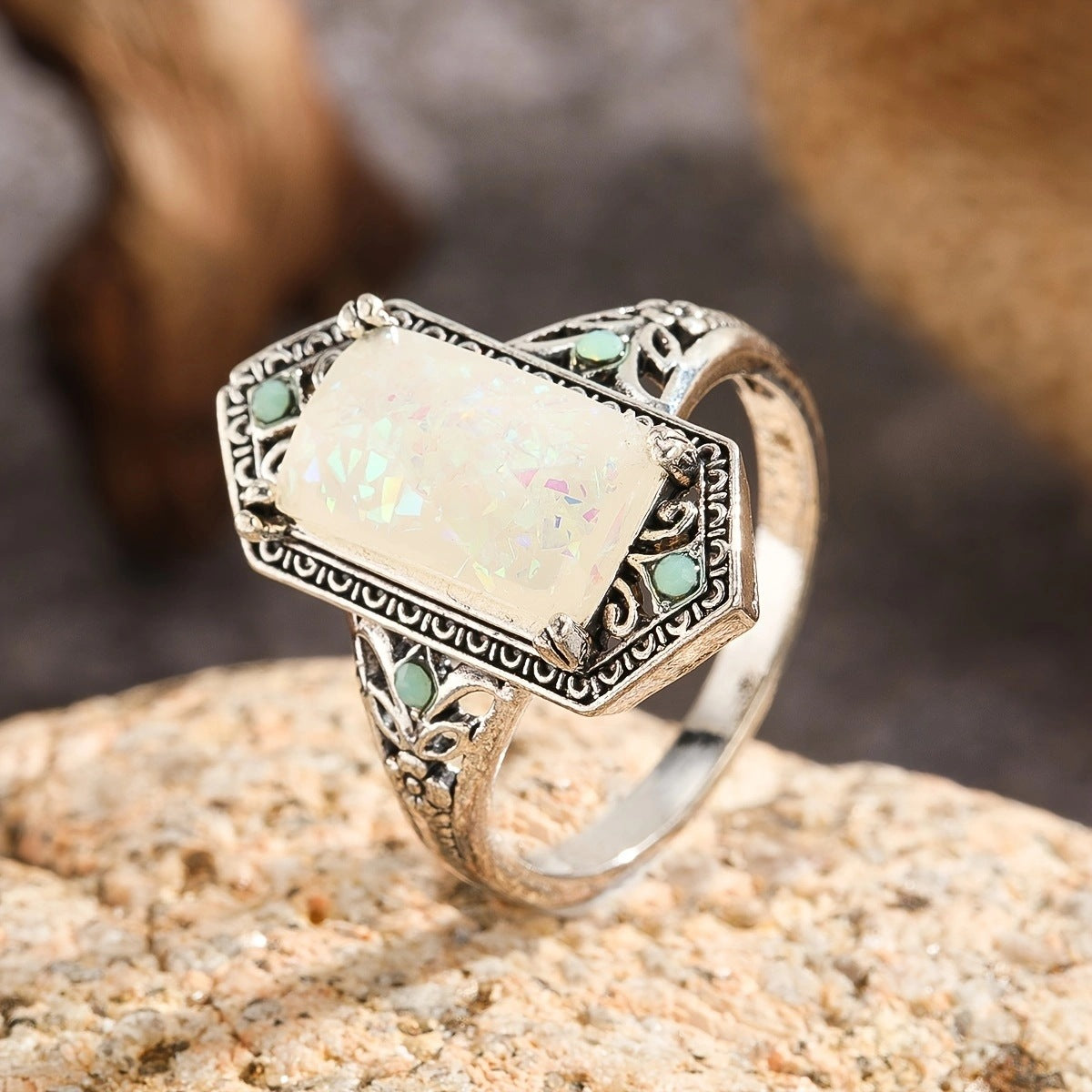Charming Silver Ring for Any Occasion