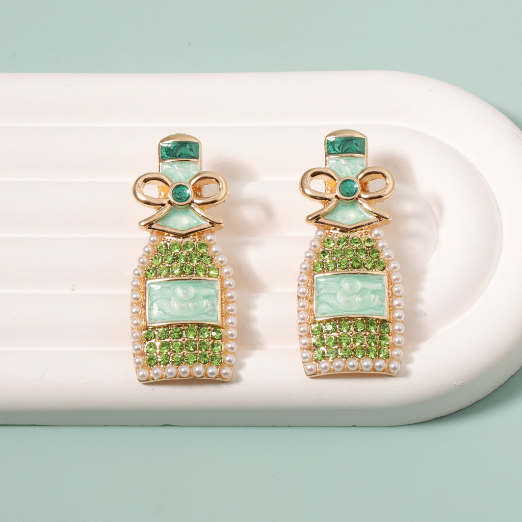 Charming Pearl Earring for Any Occasion