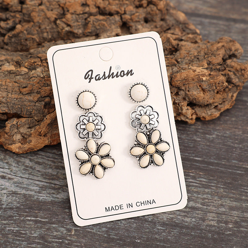 Beautiful Set with Unique Style