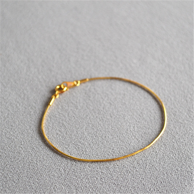 Beautiful Gold Bracelet with Unique Style