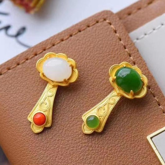 Vintage Handmade Gold Earring