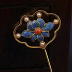 Vintage Handmade Pearl Piece