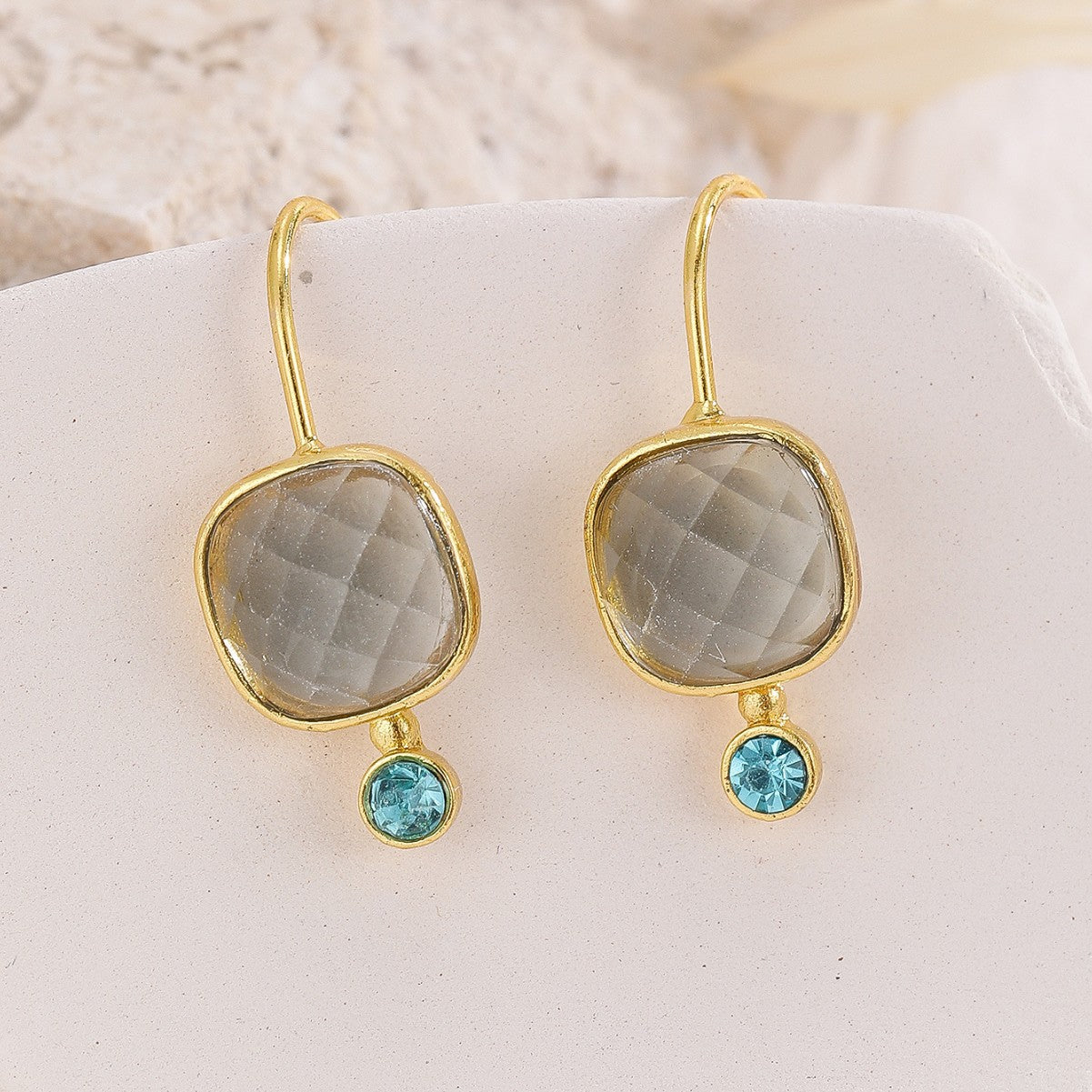 Classic Earring with Timeless Appeal