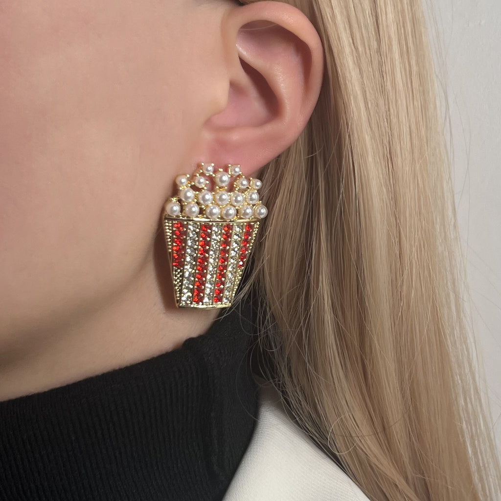 Beautiful Pearl Earring with Unique Style