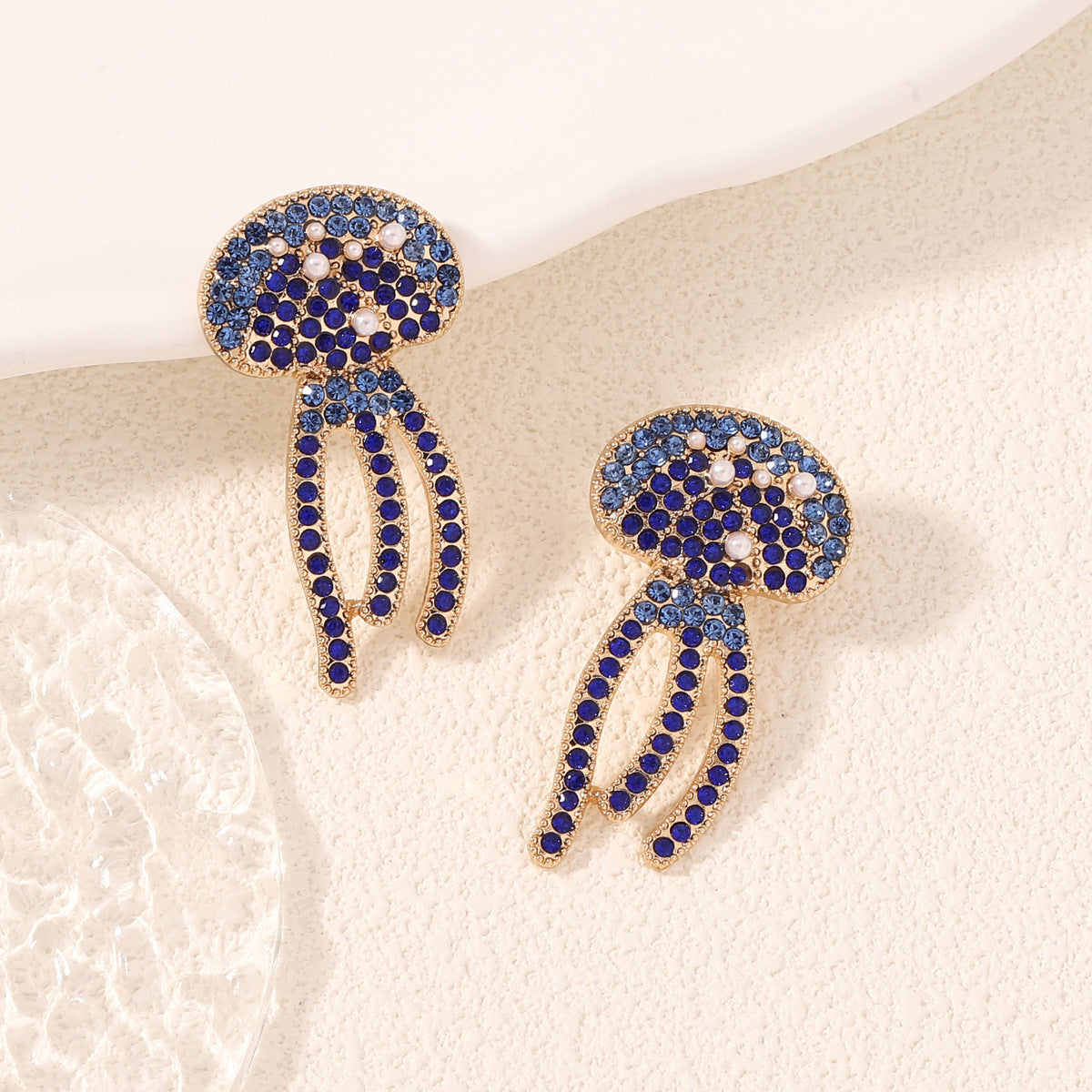 Charming Pearl Earring for Any Occasion