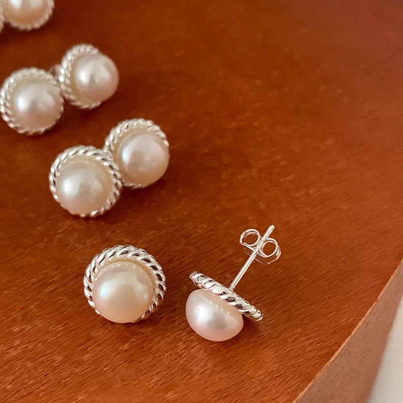 Vintage Handmade Pearl Earring
