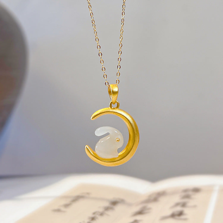 Stunning Silver Necklace for Daily Wear