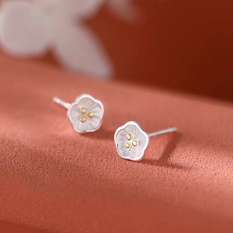 Vintage Handmade Earring