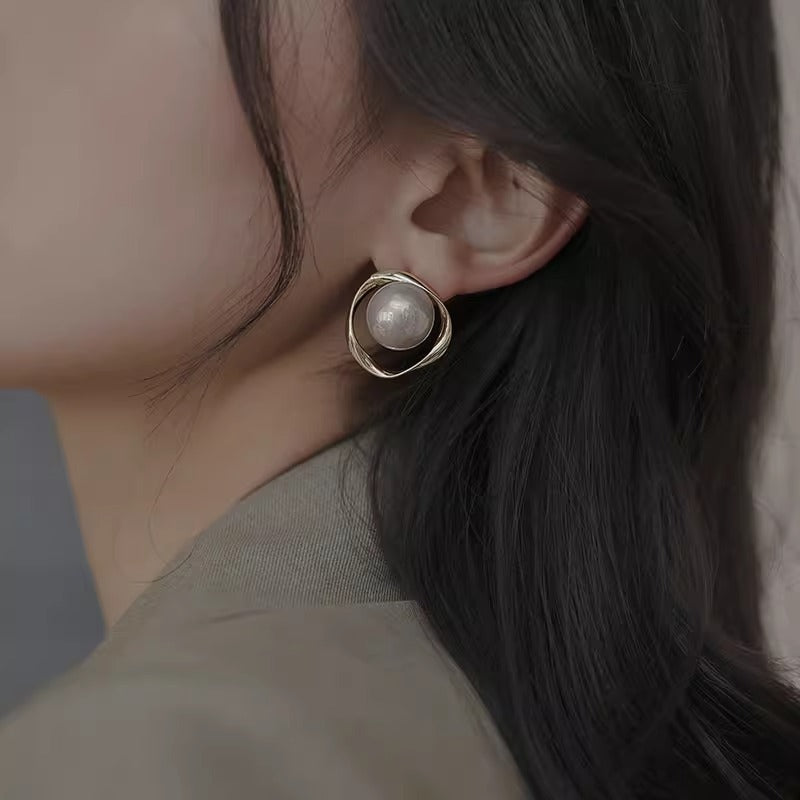 Vintage Handmade Pearl Earring