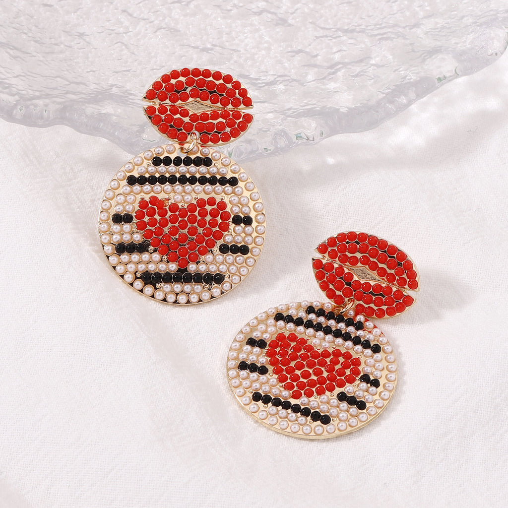 Charming Pearl Earring for Any Occasion