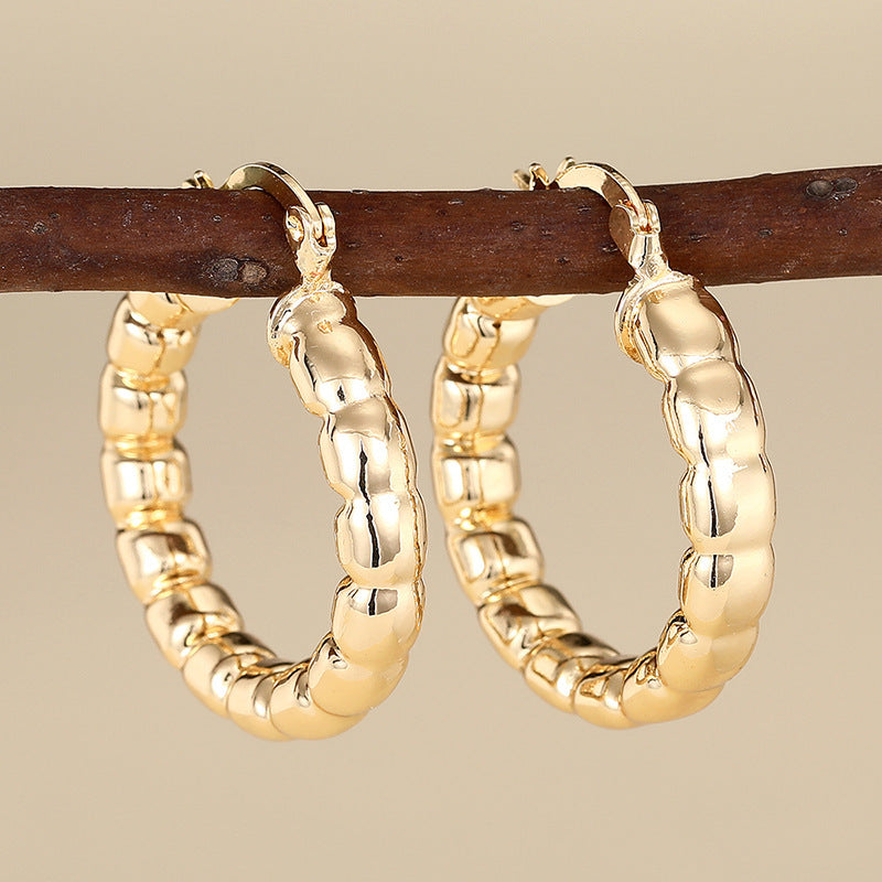 Classic Earring with Timeless Appeal