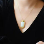 Beautiful Gold Necklace with Unique Style