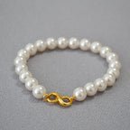 Beautiful Pearl Necklace with Unique Style