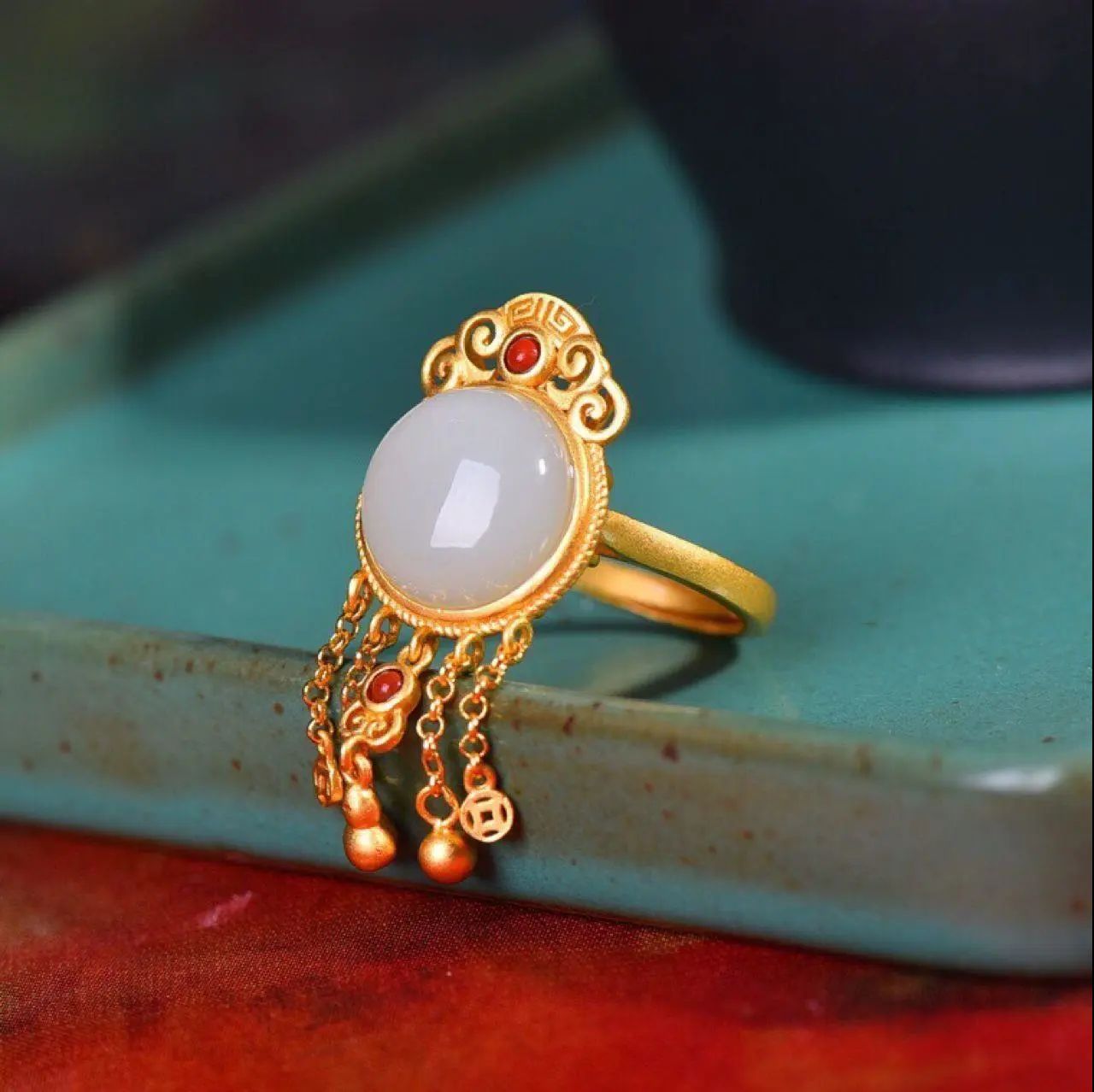 Beautiful Gold Ring with Unique Style