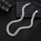 Beautiful Gold Necklace with Unique Style