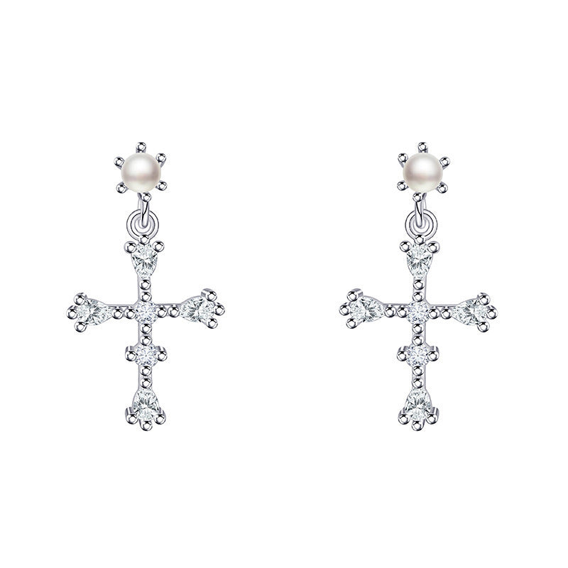 Beautiful Pearl Earring with Unique Style