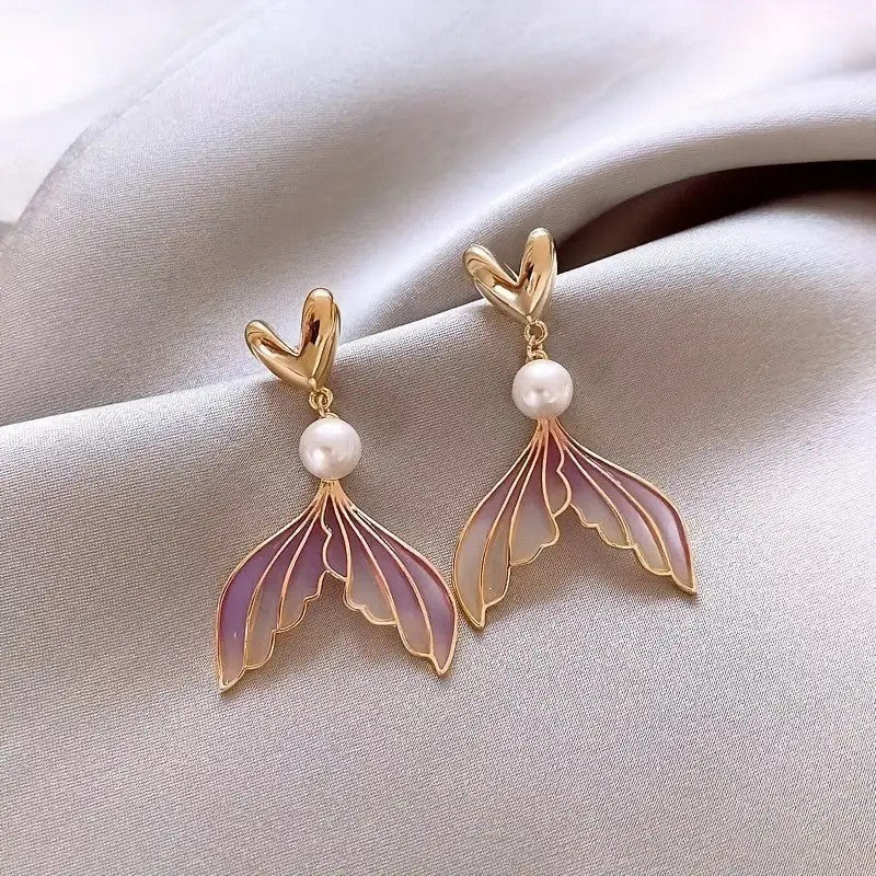 Charming Pearl Earring for Any Occasion