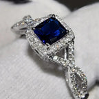 Classic Chain with Timeless Appeal