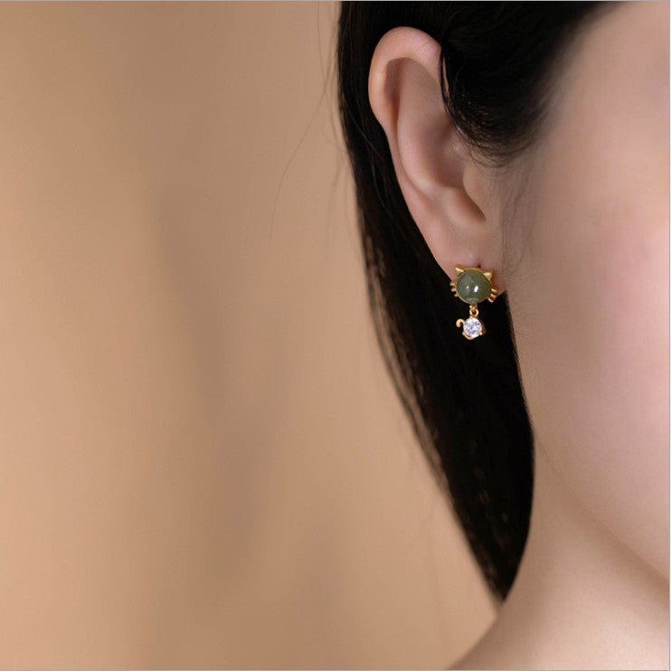 Vintage Handmade Gold Earring