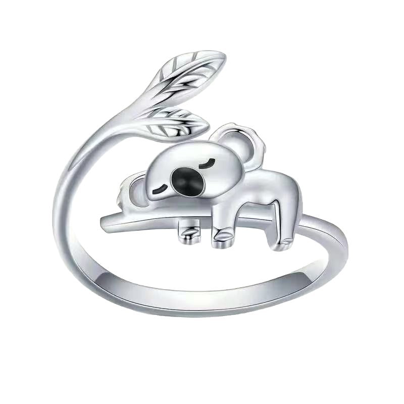 Charming Silver Ring for Any Occasion